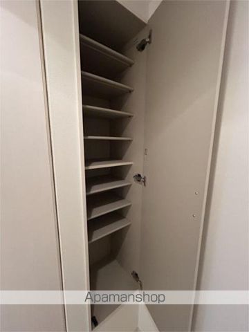 コンフォールメゾンの内装写真