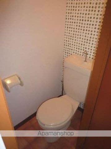 アンプルール新屋敷の内装写真