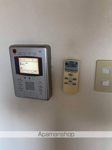 ホワイトマンション高田の内装写真