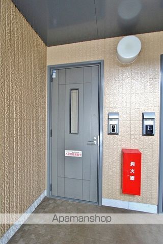 シャーメゾン大原 B棟の玄関写真