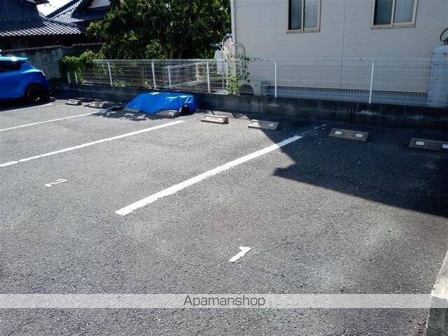 レオパレスイシハラⅠ[1K/26.08m2]の駐車場