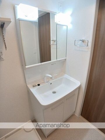 予讃線 宇多津駅 徒歩13分 2階建 築2年の内装写真