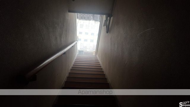 村上ビル 2Fの玄関写真