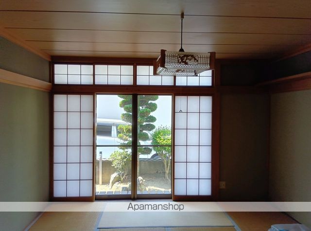 相馬市 2階建 築38年の内装写真