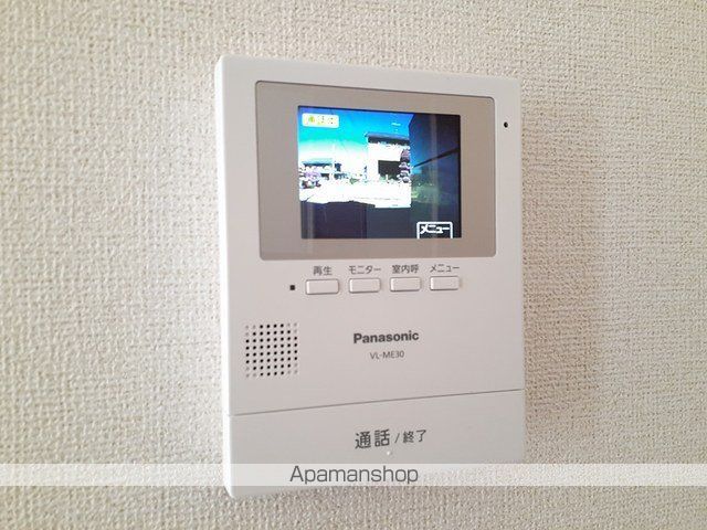 プチ グレーヌBの内装写真