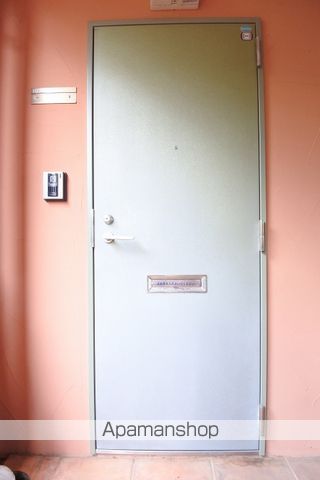 オーブドゥ松葉の玄関写真