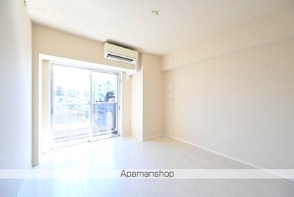 東京都港区西麻布１丁目[1K/25.6m2]のリビング・居間2