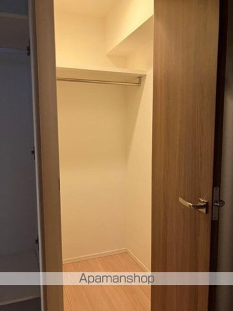 東京都江東区枝川２丁目[3LDK/68.71m2]の収納