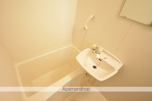 アバンザ鵬図の内装写真