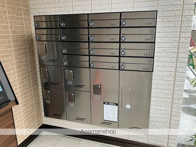 セレスティア西寺尾 Iの内装写真
