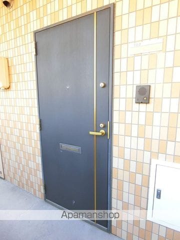 クレアールIの玄関写真