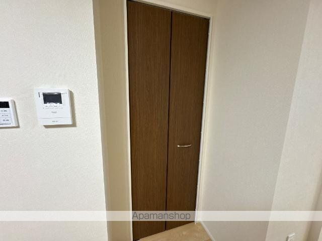 THE BASE 神明の内装写真