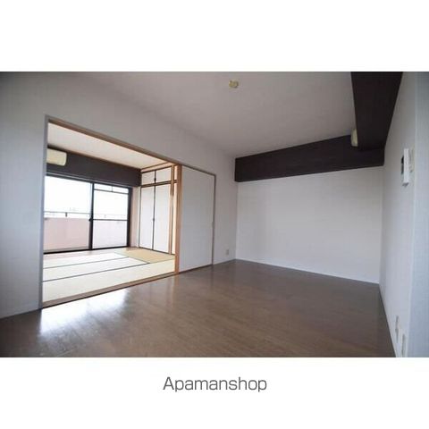T’S COURT TOKUYAの内装写真