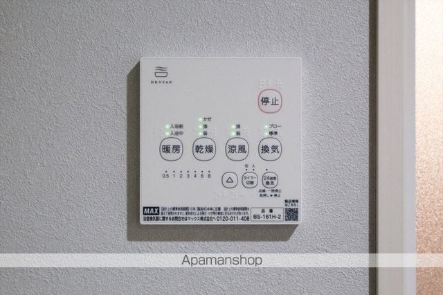 CRASTINE西堀8丁目Bの内装写真