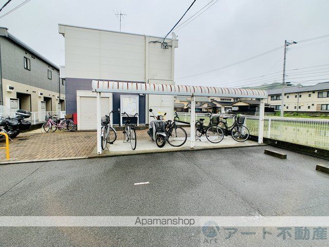 レオパレスフレンドの外観写真