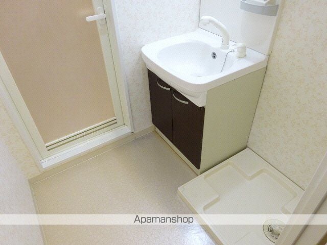 さくらヒルズ新屋敷弐番館の内装写真