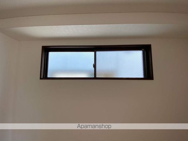ロイヤル丸文の内装写真
