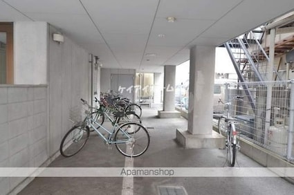 岡山県岡山市北区鹿田町１丁目[1R/21.46m2]の共用部7