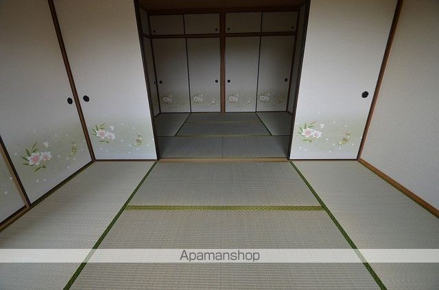 スカイヒル・Kの内装写真