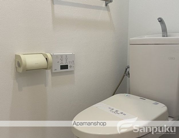 サクラメントアヴェニューの内装写真