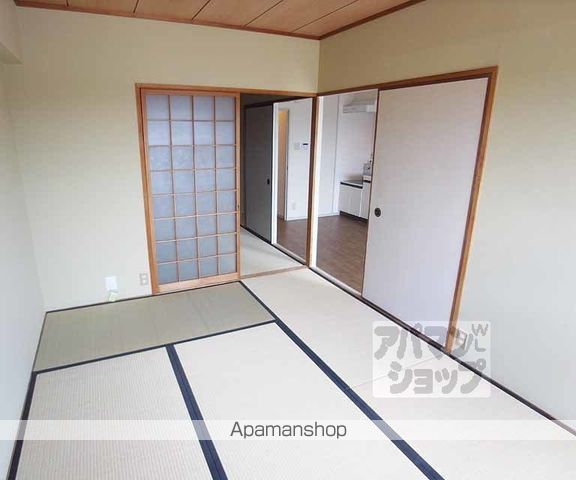 足立ハイツ竹田の内装写真