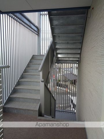 ハイツ愛宕町IIの玄関写真