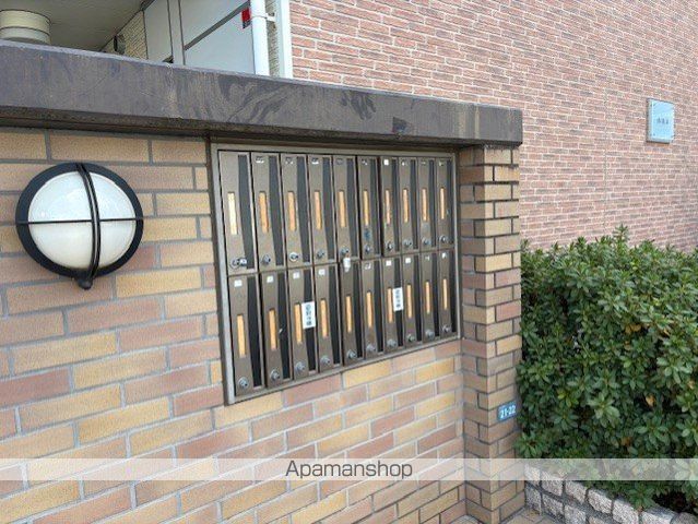 レオパレス拓亀島の外観写真