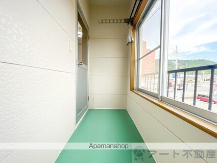 北須賀ビル[2DK/48m2]のバルコニー