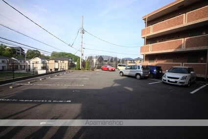 Ｐａｒｔｉｒ[1K/30.71m2]の駐車場