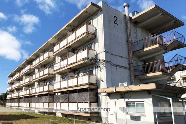 ビレッジハウス岡津1号棟の外観写真