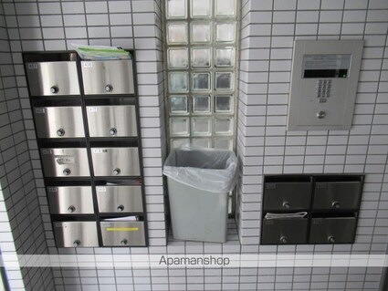 東京都中野区中野３丁目[1K/26.53m2]の共用部4