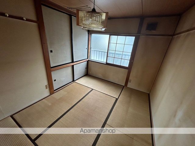 長橋コーポC棟の内装写真