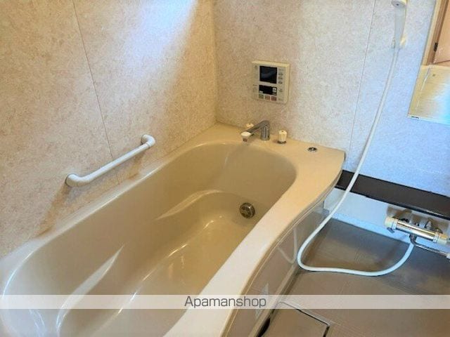リビングタウン田代外町 A棟の内装写真