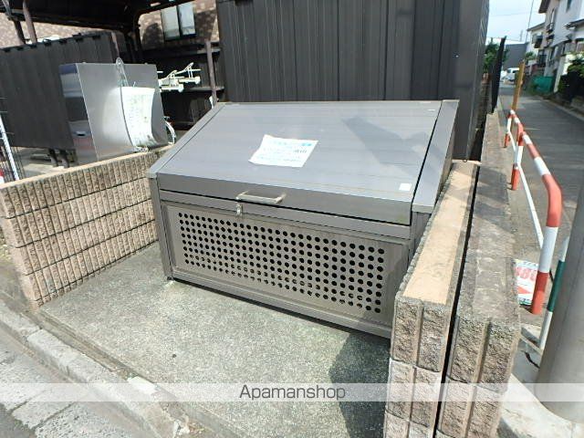 レジデンス原山の外観写真