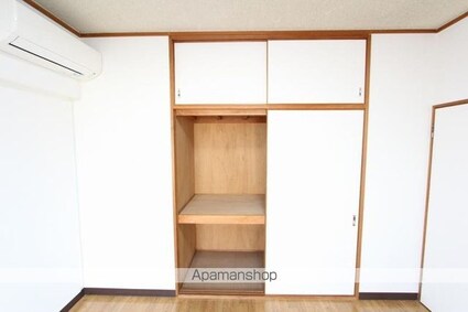 アーバン茜[3LDK/70.02m2]の収納