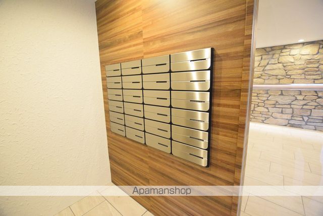 SーRESIDENCE宮の森の玄関写真