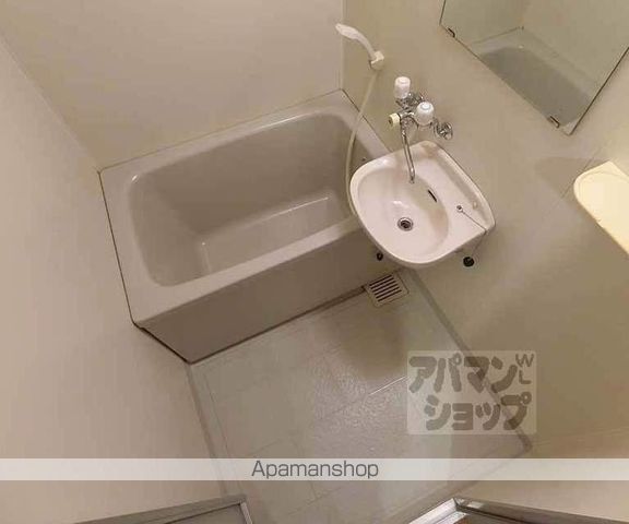 大晋メゾネ四条大宮の内装写真