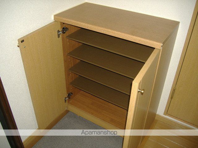 ハイツ ウエストの内装写真