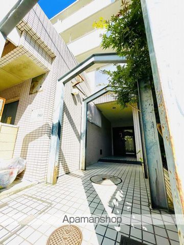 森小路ガーデンハイツの玄関写真
