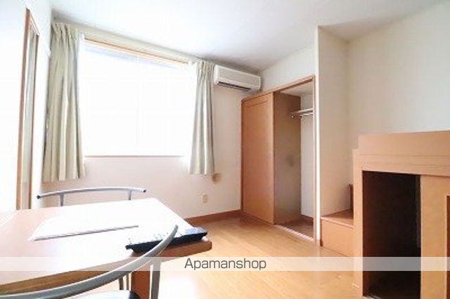 レオパレス雷塚IIの内装写真