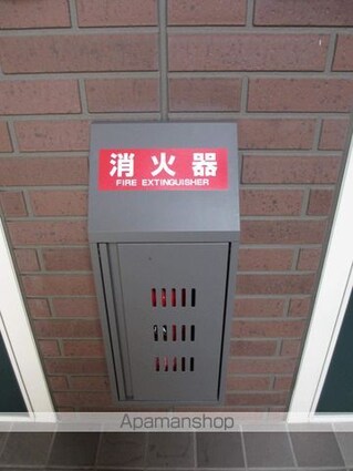 岡山県岡山市北区今保[2LDK/48.79m2]の共用部1