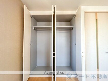 シルバーアース[1K/29.75m2]の収納