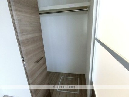 Ｄーｒｏｏｍ　Ｃｉｎｎａｍｏｎ[2LDK/49.01m2]の収納