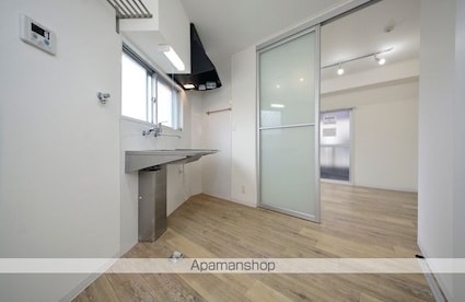 三軒茶屋マンション[1K/28m2]の内装5