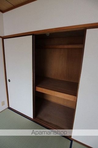 大産高取マンションの内装写真