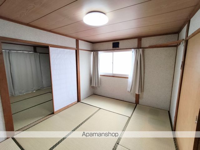 児玉アパート 南棟の内装写真