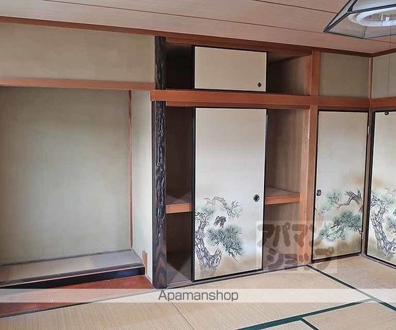 東福寺貸家の内装写真
