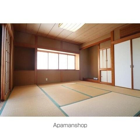 金沢区谷津町戸建の内装写真