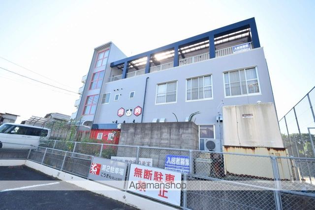 嗜幸園マンションの外観写真