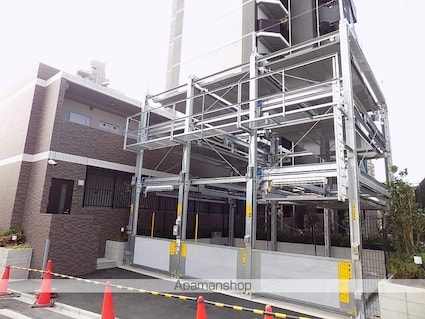 愛知県名古屋市西区庄内通５丁目[1K/25.5m2]の駐車場